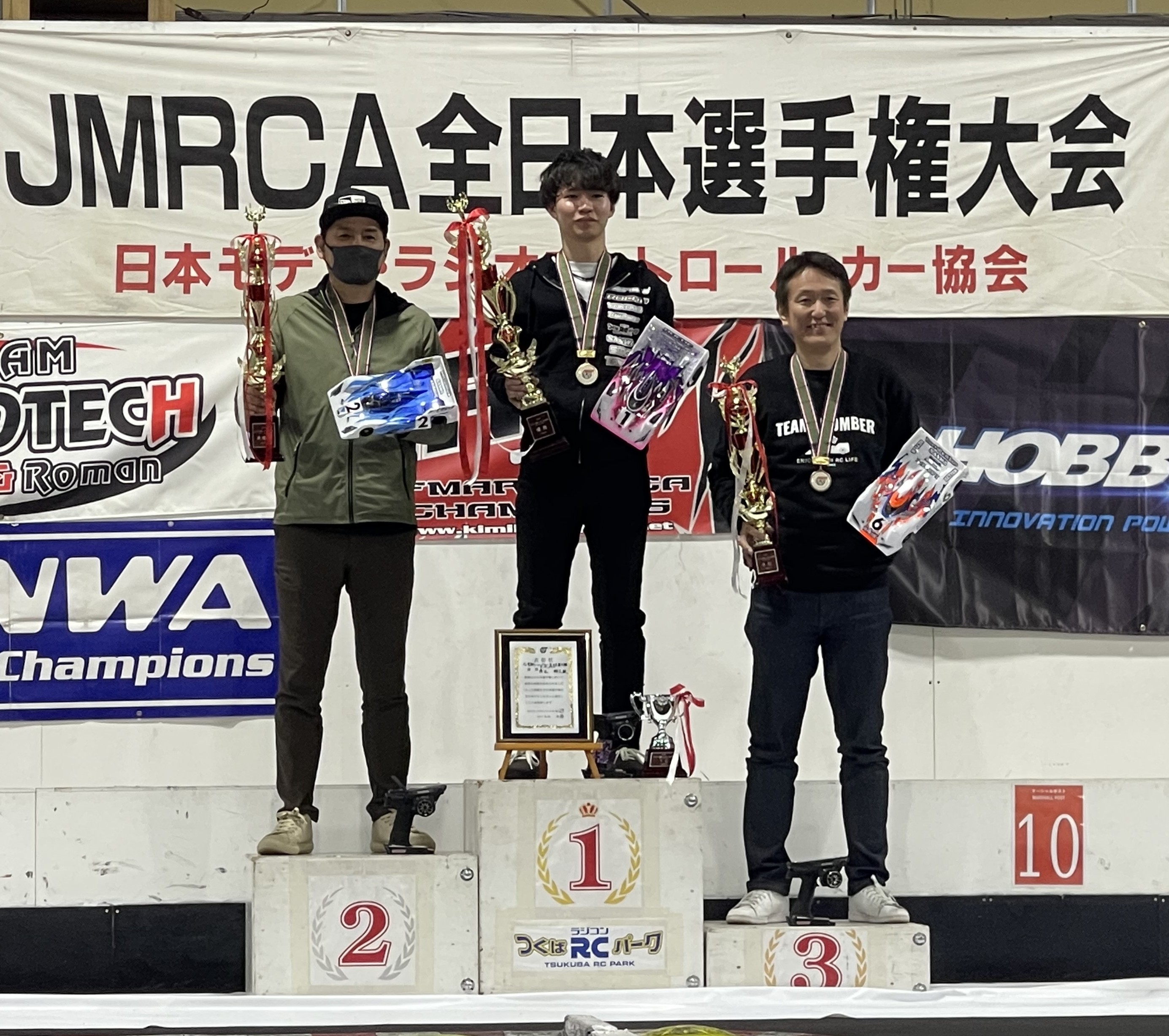 2025_jmrca_112ep-r_open_top3.jpg